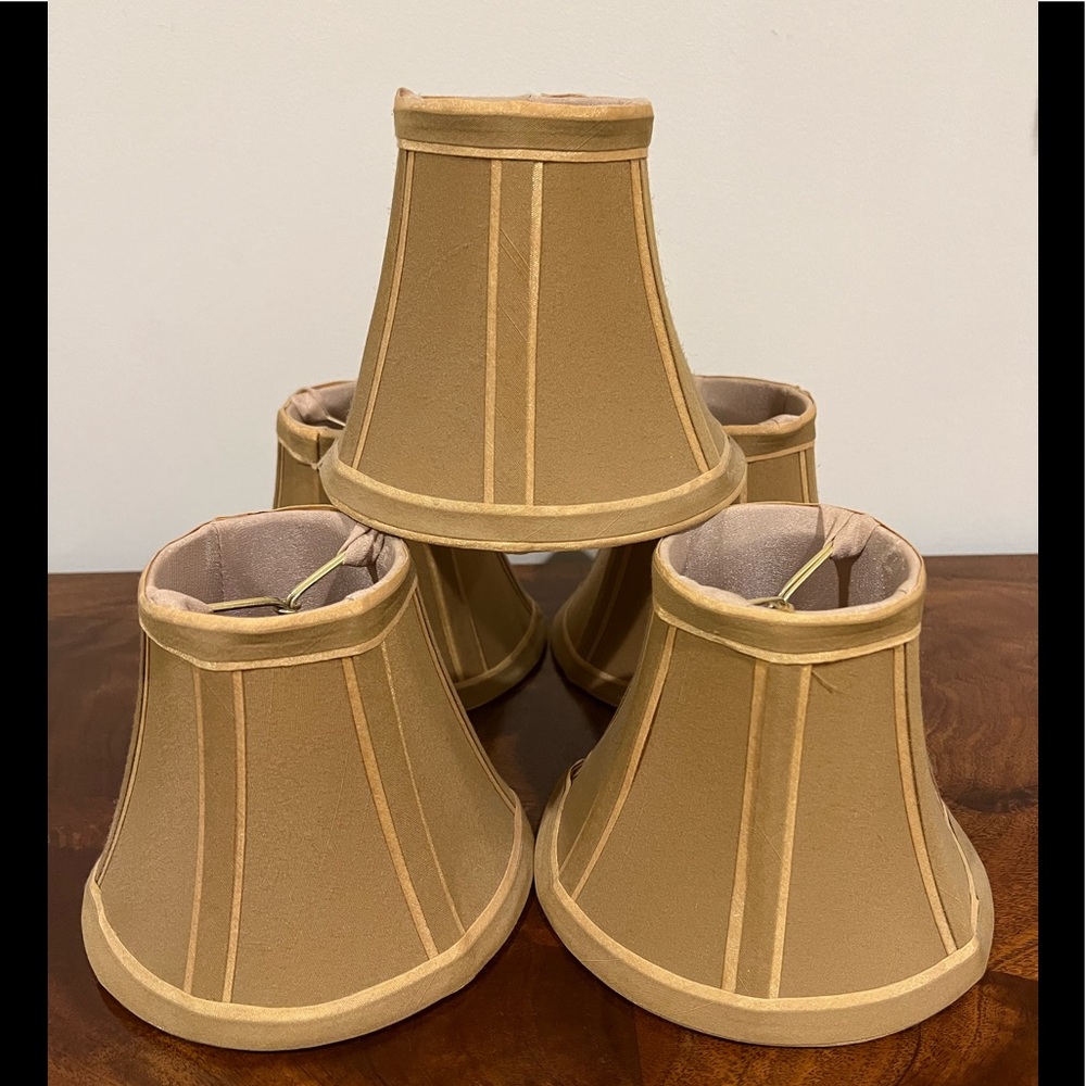 Chic mini lamp shades.